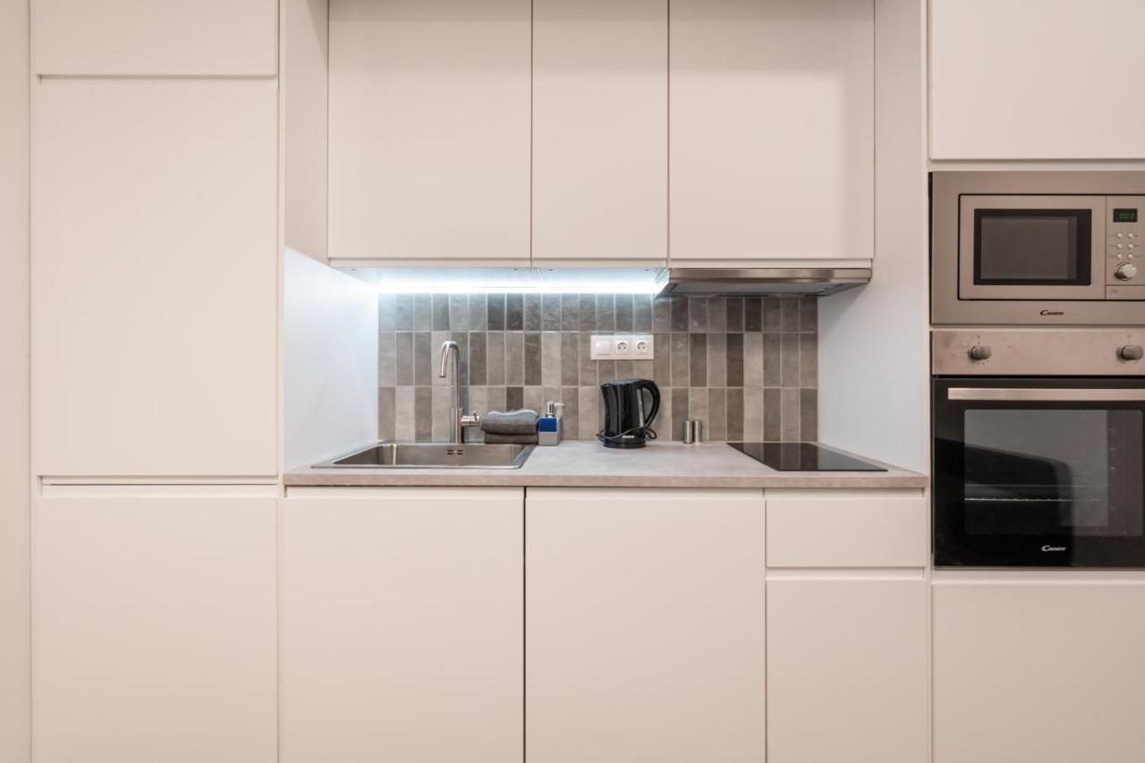 K10 - Kazinczy Street Heritage Suite - Best Location By Bqa บูดาเปสต์ ภายนอก รูปภาพ