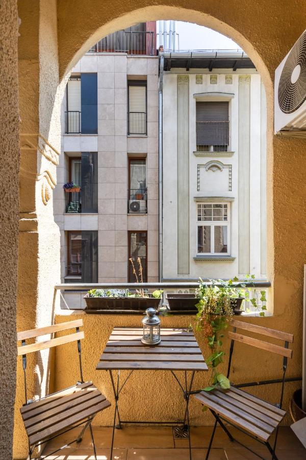 K10 - Kazinczy Street Heritage Suite - Best Location By Bqa บูดาเปสต์ ภายนอก รูปภาพ