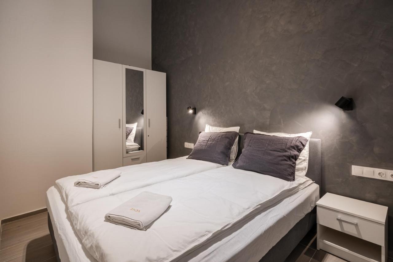 K10 - Kazinczy Street Heritage Suite - Best Location By Bqa บูดาเปสต์ ภายนอก รูปภาพ